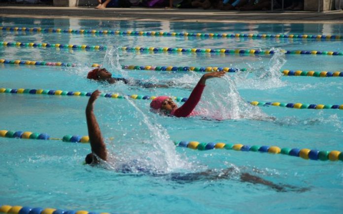 swiming